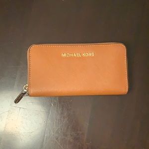 NWOT Michael Kors Slim Wallet